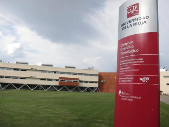 The International University of La Rioja seeks to access to education & # XF3 is available;. n Online 