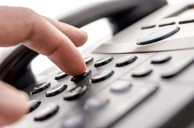 El Indotel pide a los usuarios reclamar ante cualquier inconformidad con las telefónicas.