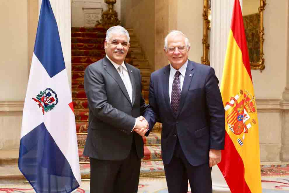 España y República Dominicana acuerdan reforzar la inversión y el comercio
