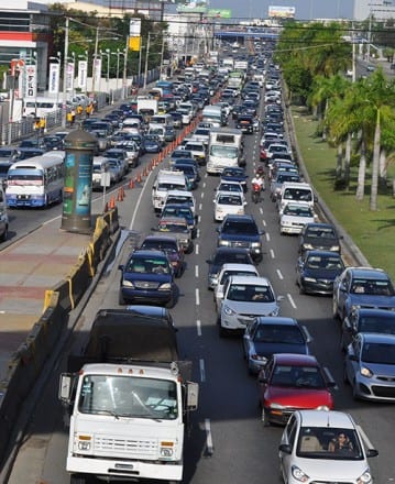 En el Gran Santo Domingo se movilizan cada día alrededor de 700,000 pasajeros.
